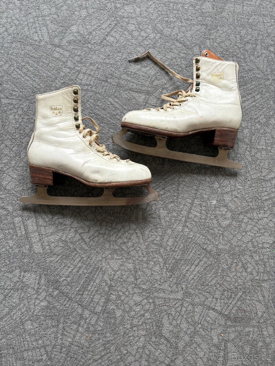 Retro dámské brusle - 2