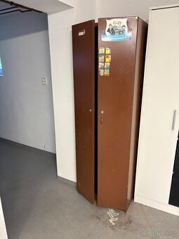 Dílenská skříňka plechová - 2