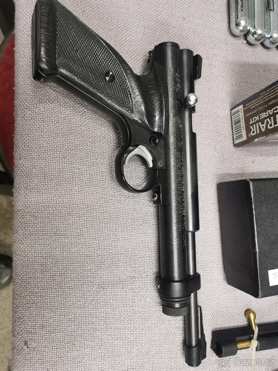 Crosman 2240 ráže 5,5mm Co² - 2
