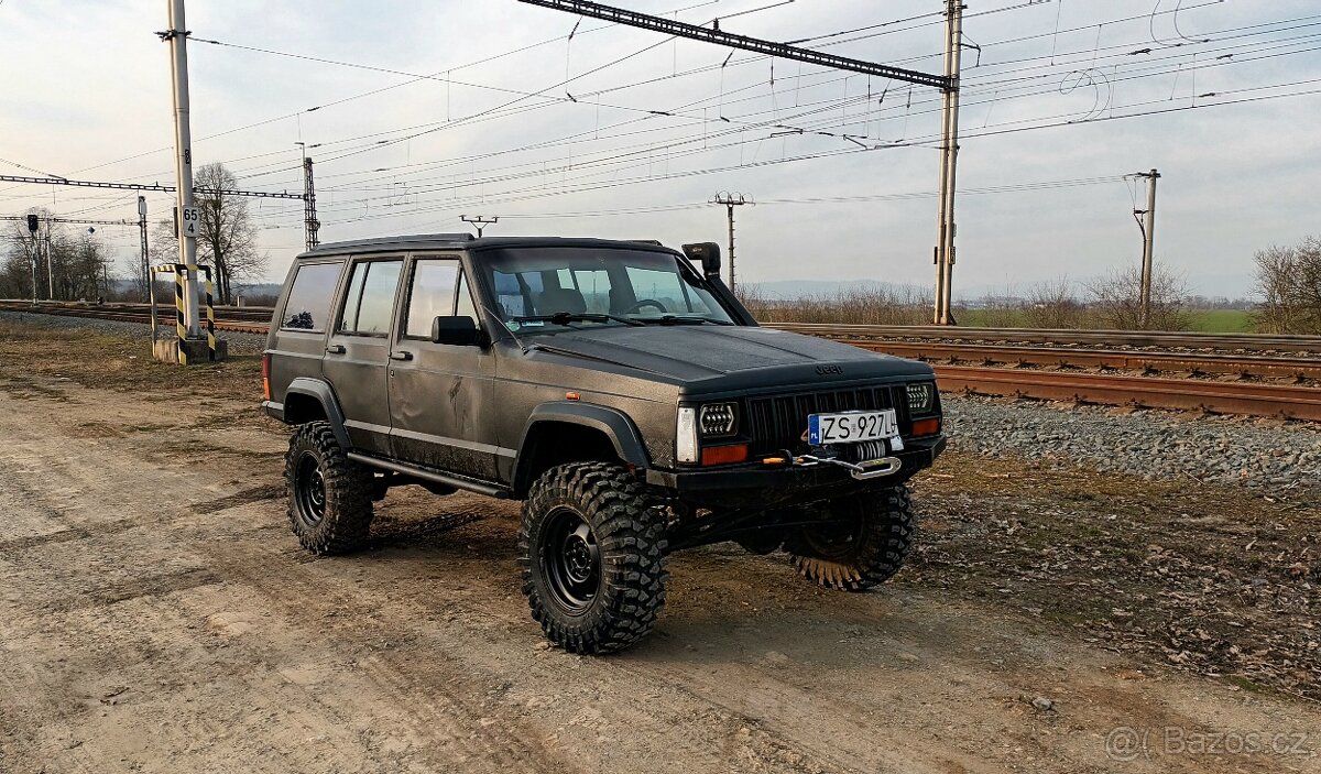 Jeep xj cherokee 4.0 HO - 2