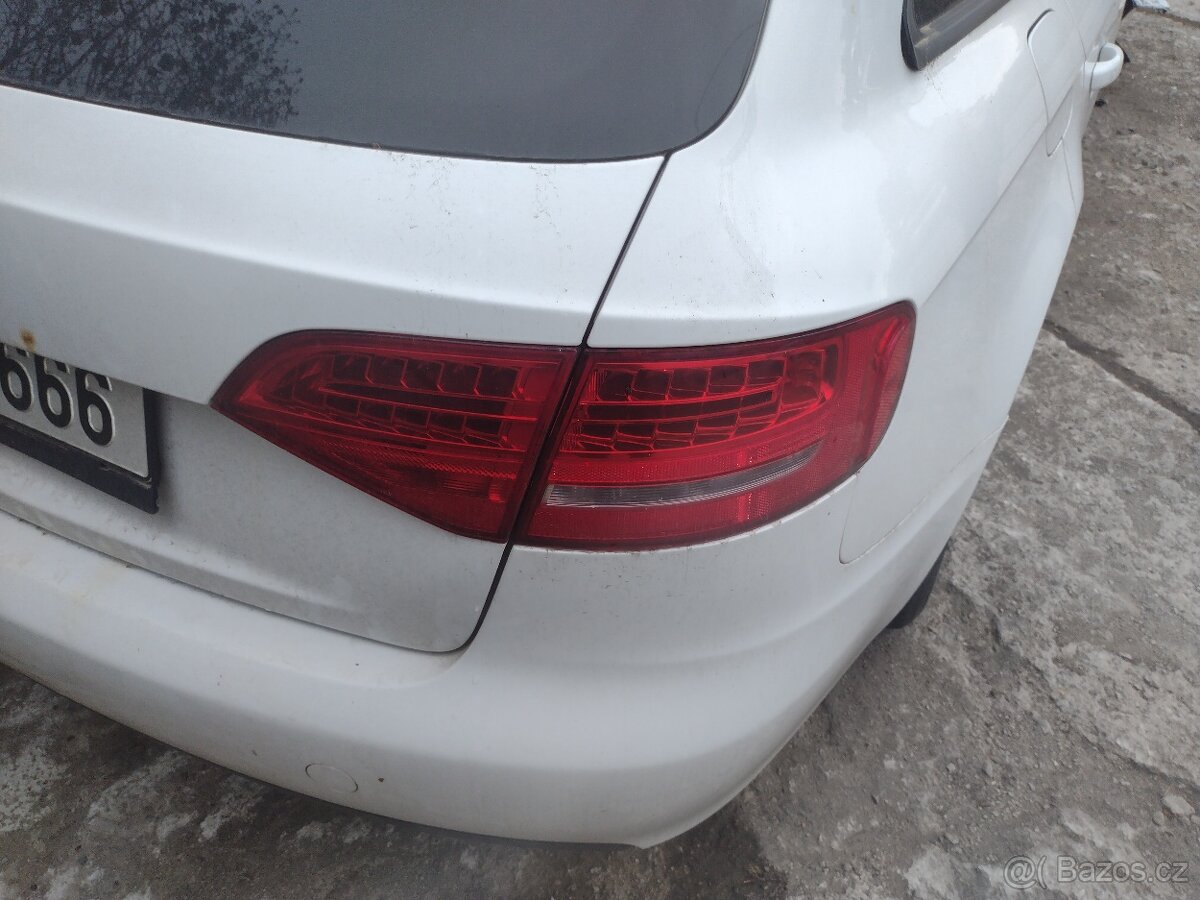 Audi A4 b8 combi zadní led světla predfacelift - 2