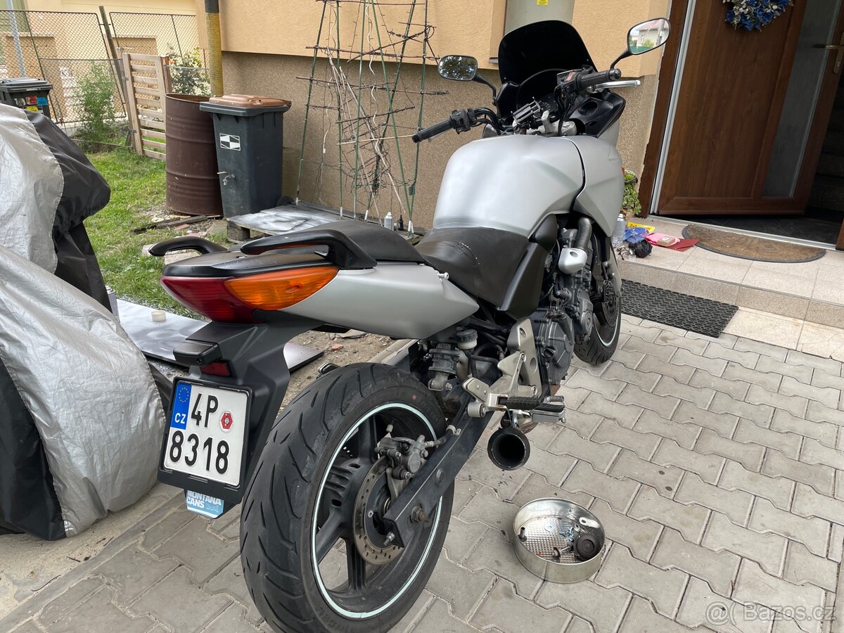 Honda cbf 600s 2004 - 2