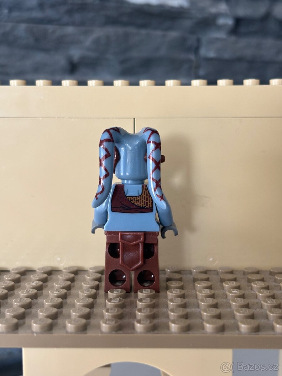 lego Star Wars custom Aayla secura - 2