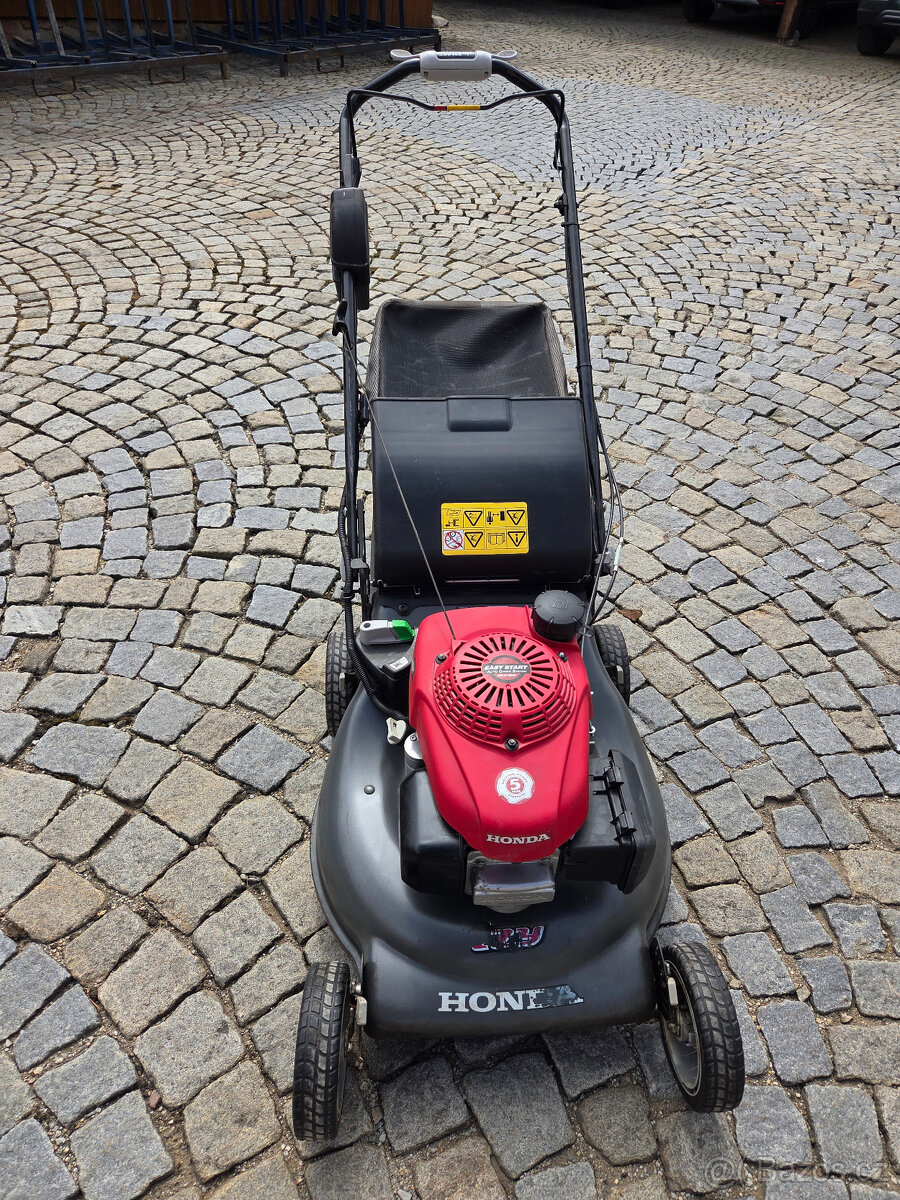 sekačka Honda - 2