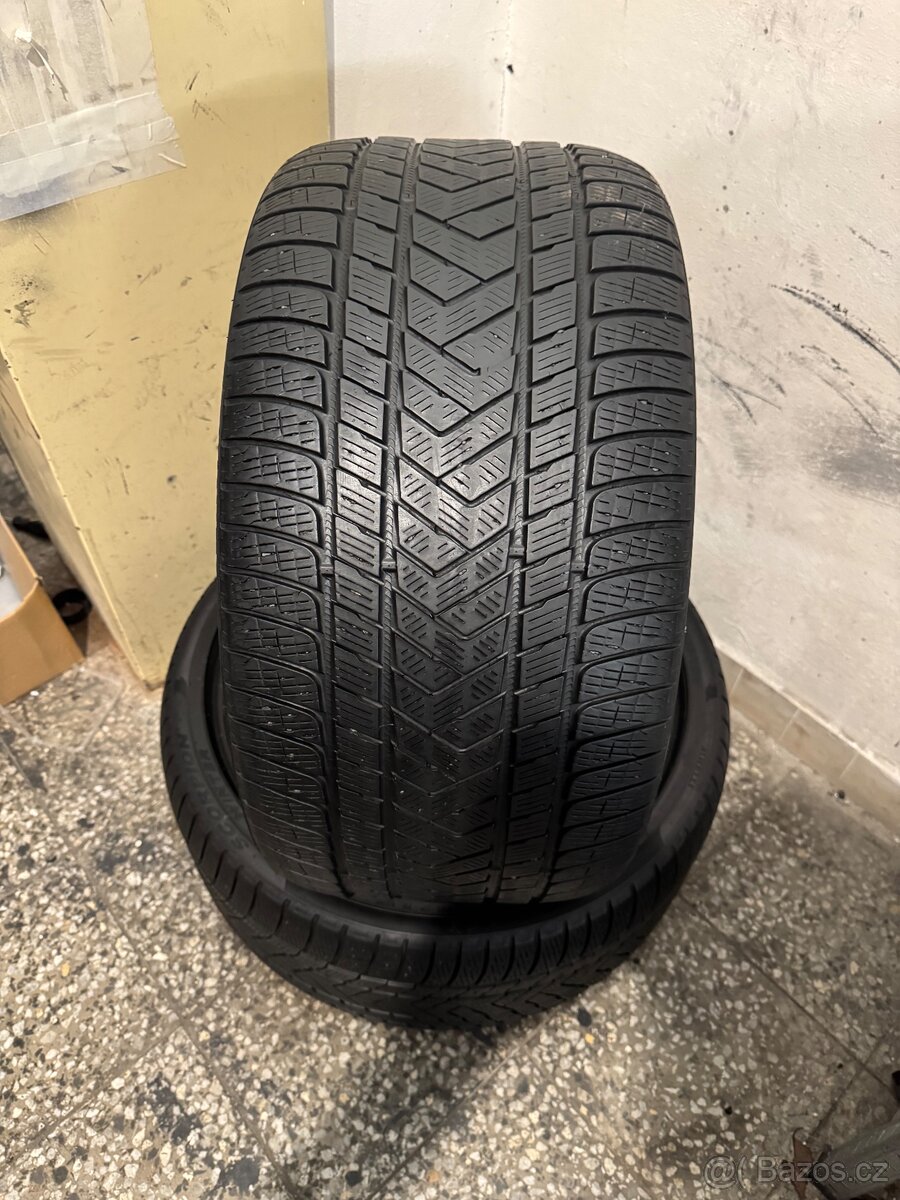 Zimní oneu 315/30/22 Pirelli Scorpion Winter - 2