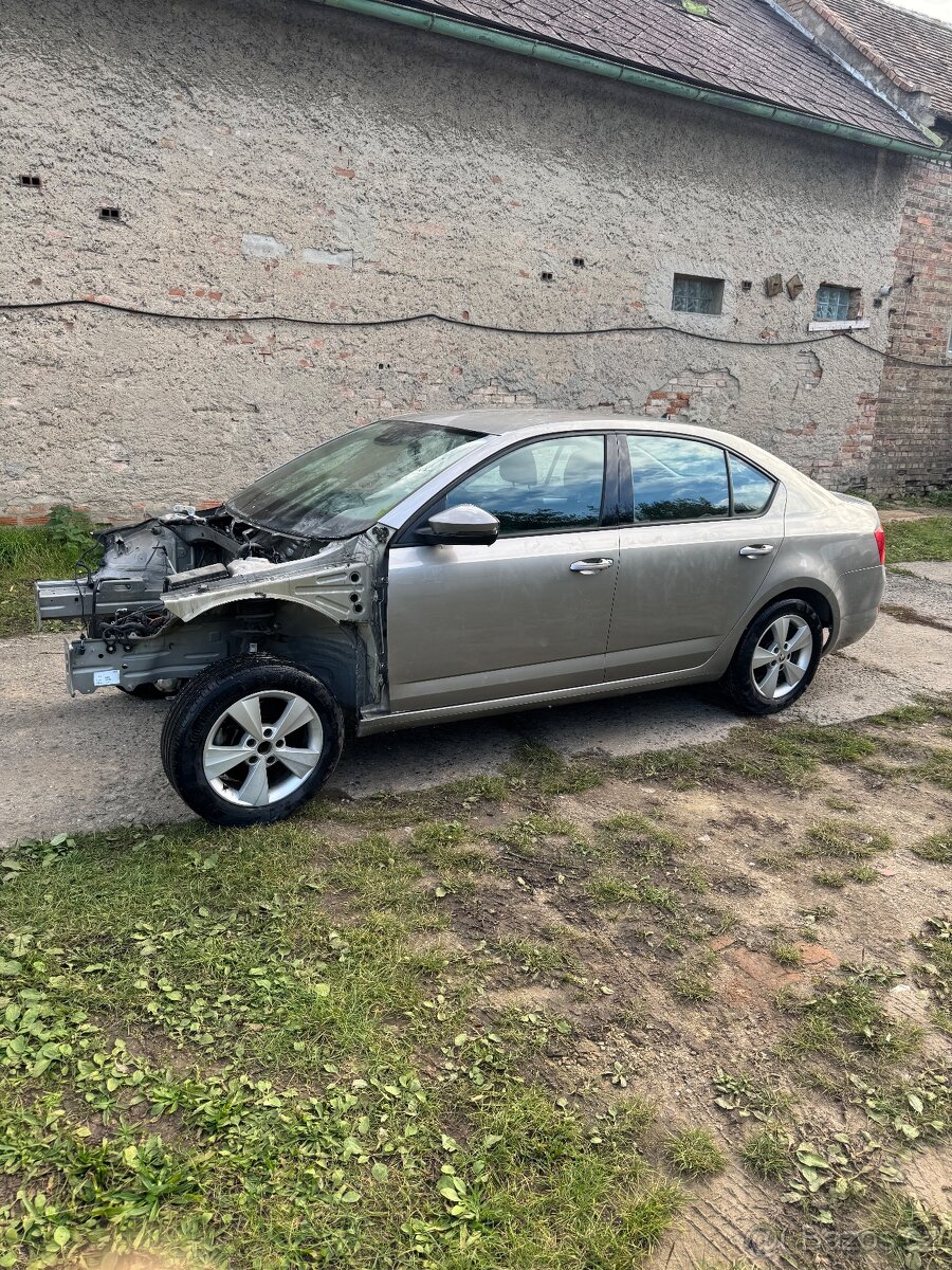 Škoda Octavia 3 - 2
