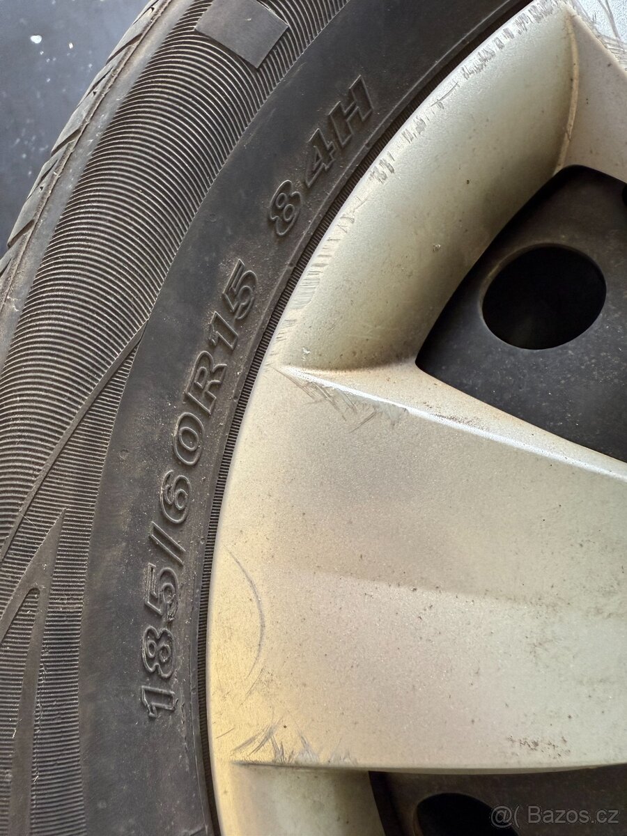 Letní kola komplety 185/60 R15 na Škoda Fabia 3 - 2