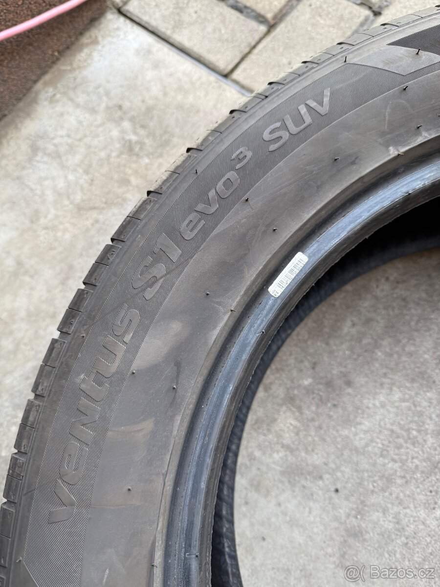 Hankook 235/55R19 letní - 2
