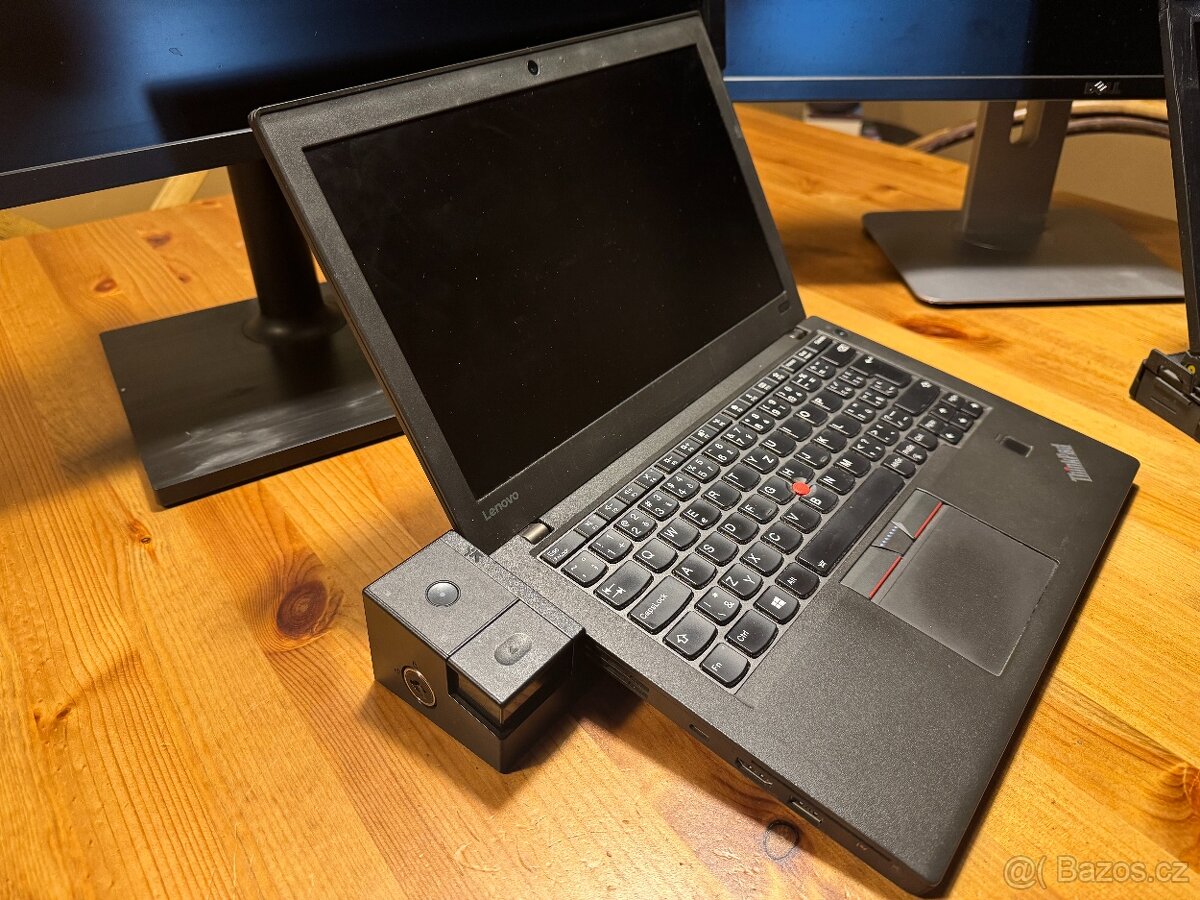 ThinkPad X270 Core i5, dokovací stanice, 2 x fullhd monitor - 2