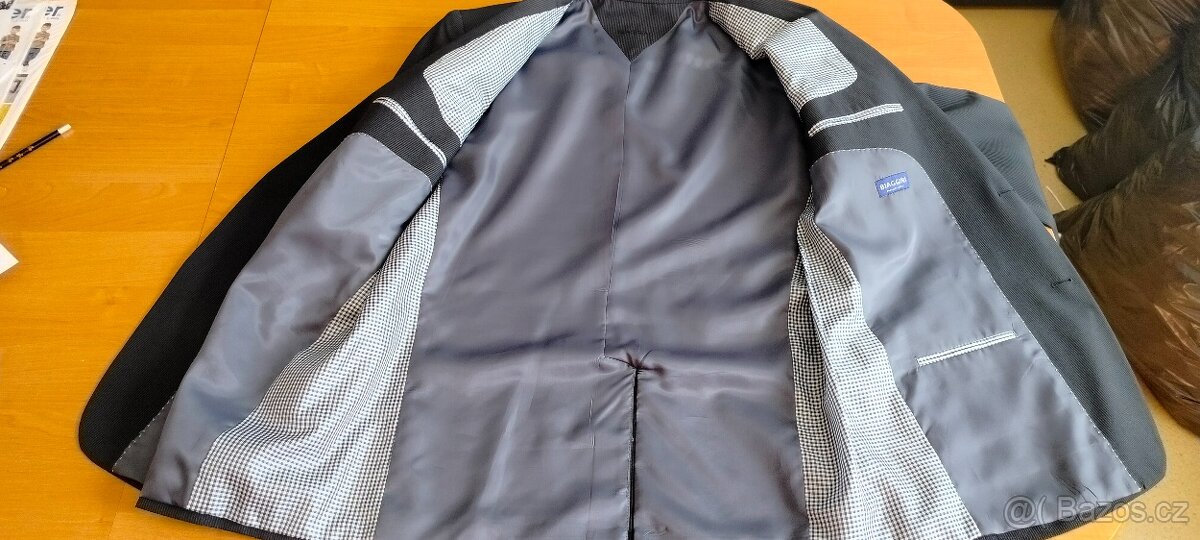 Pánský oblek 3dilny s vestičkou - 2