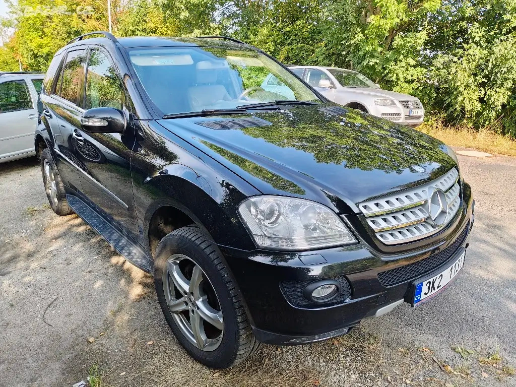 Mercedes Benz ML W164 - 2