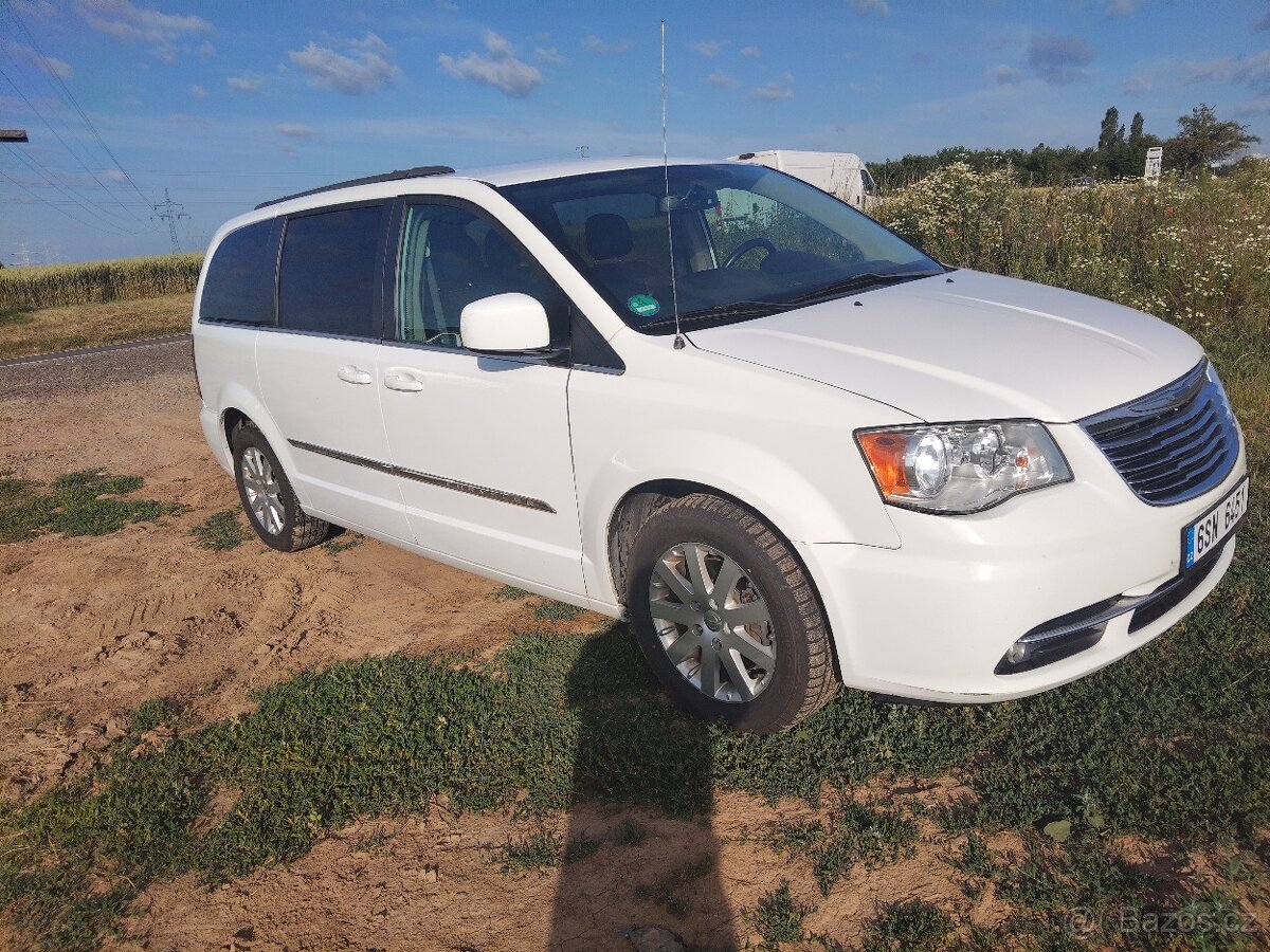 Chrysler grand Voyager 2015 - 2