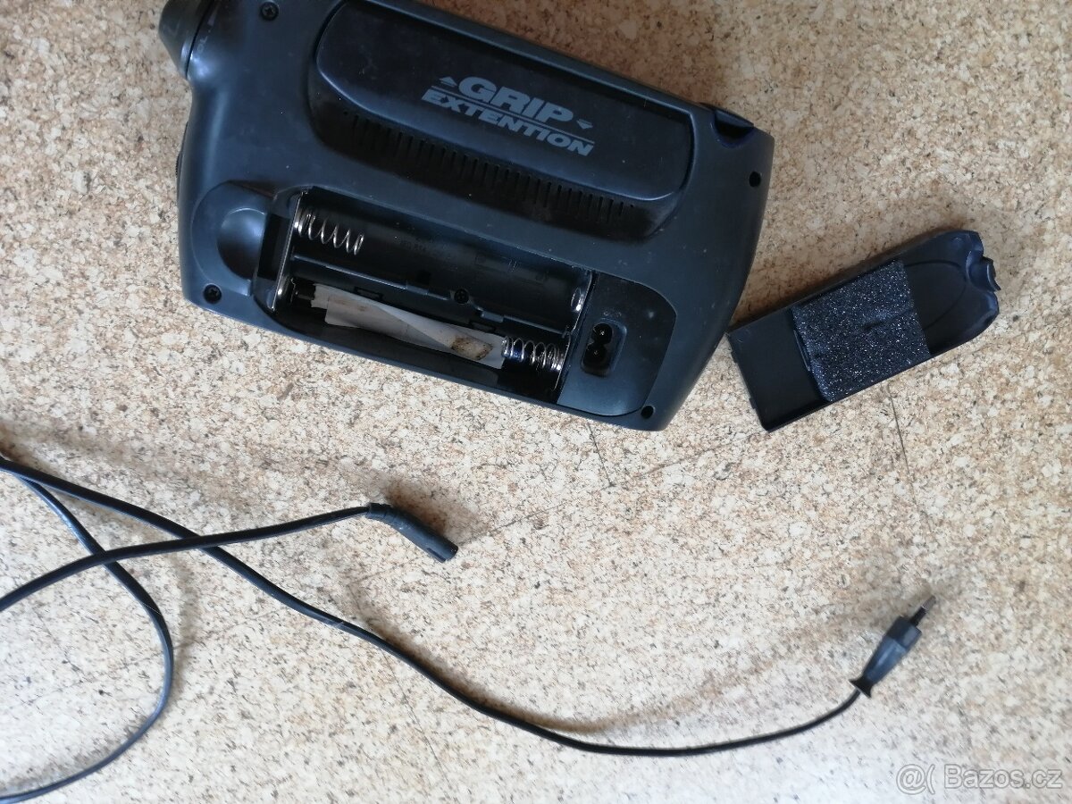 Stolní rádio Grundig - 2