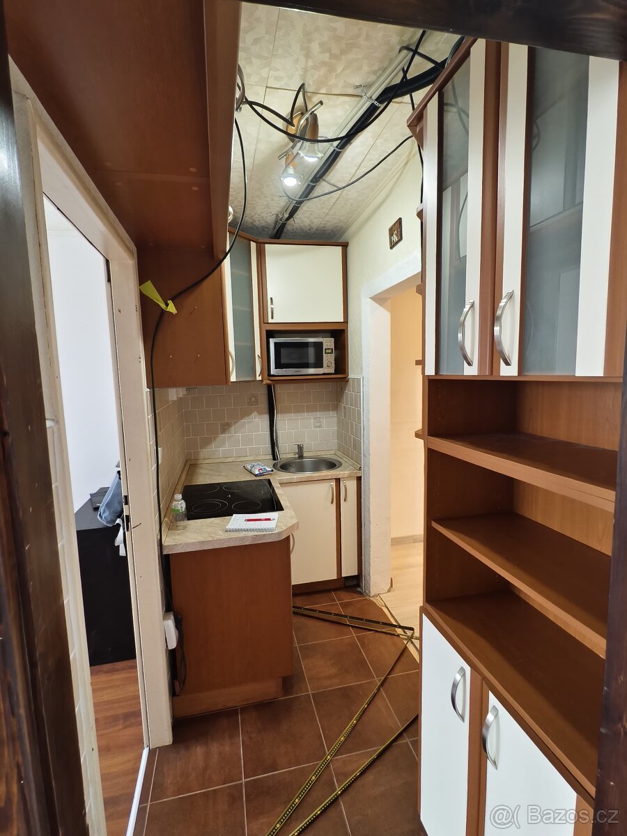 Linka za odvoz a k opravě - 2