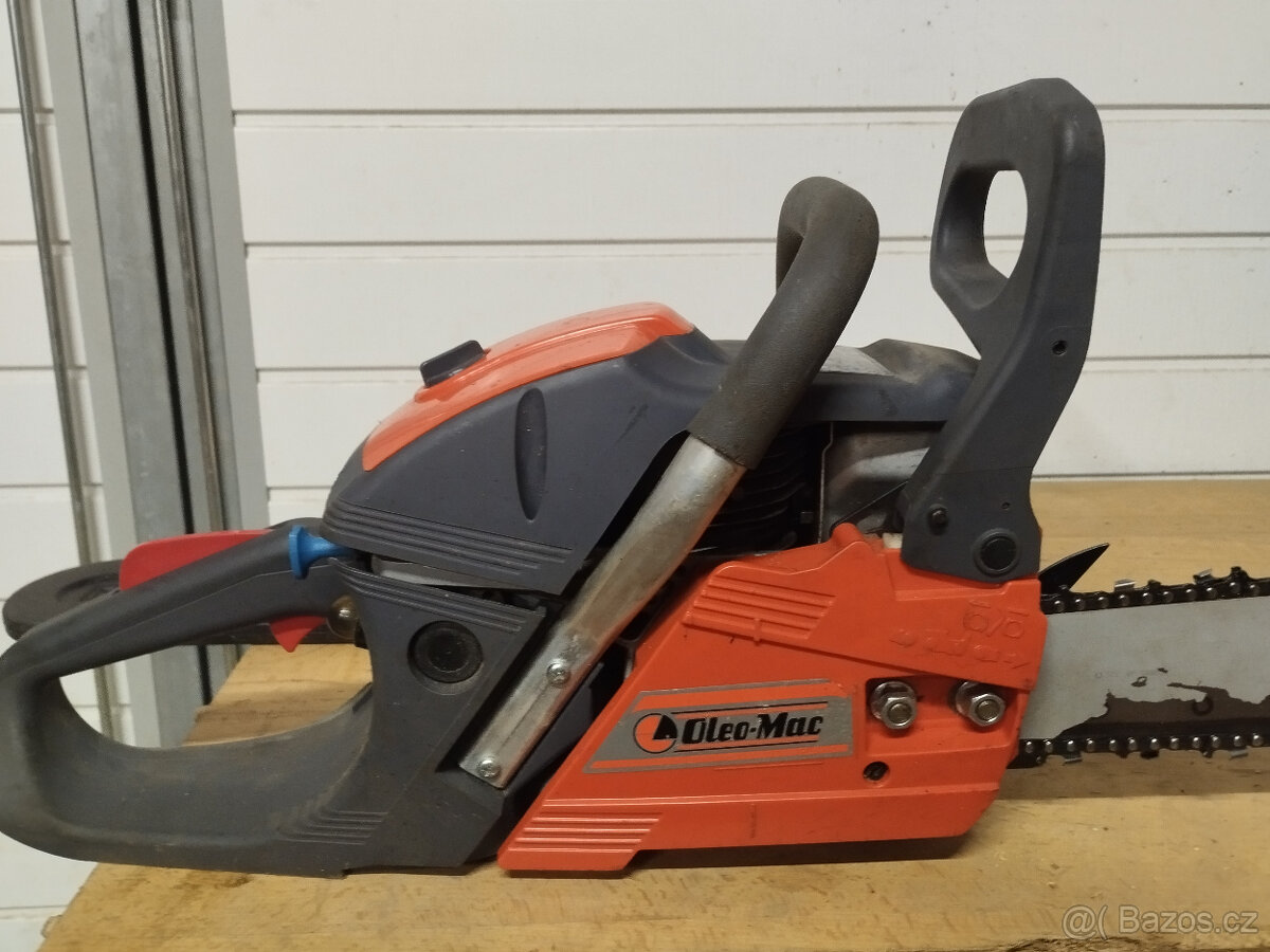 Motorová pila Oleo Mac - 2