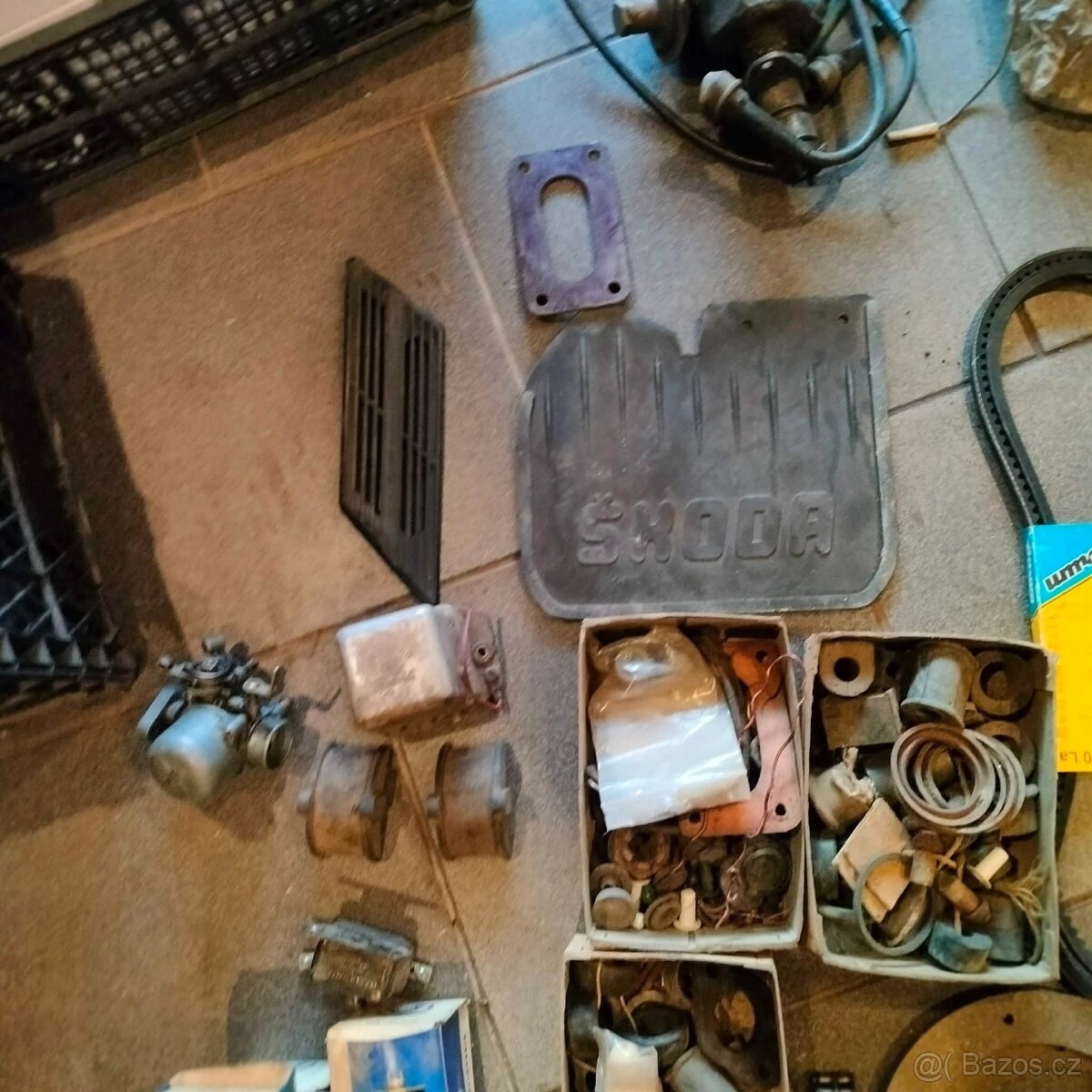 Náhradní díly - 2