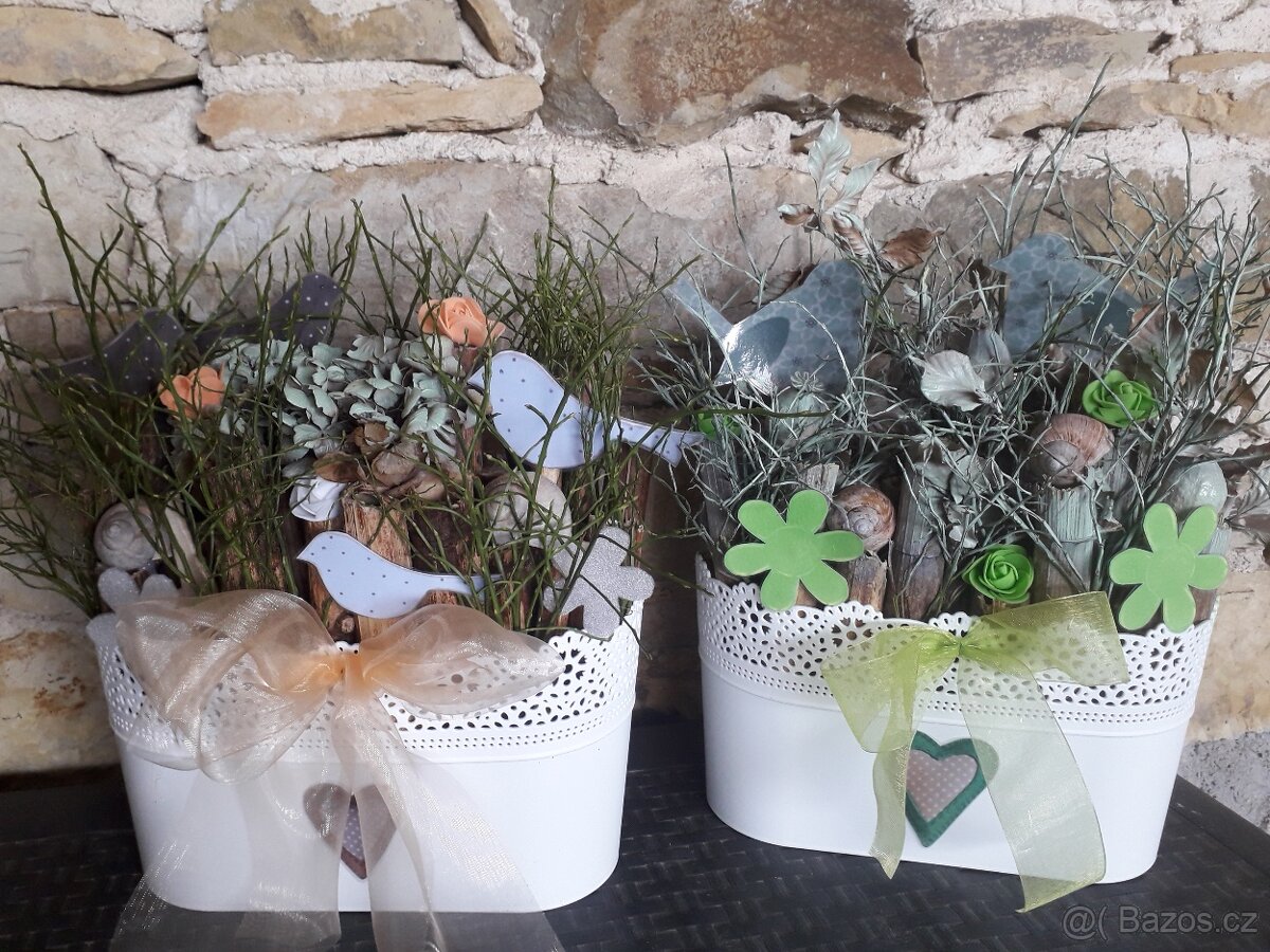 CELOROČNÍ DEKORACE, TRUHLÍKY - 2