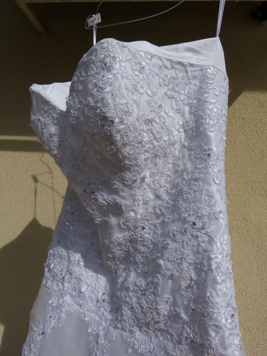 Svatební šaty vel 42-44 - 2