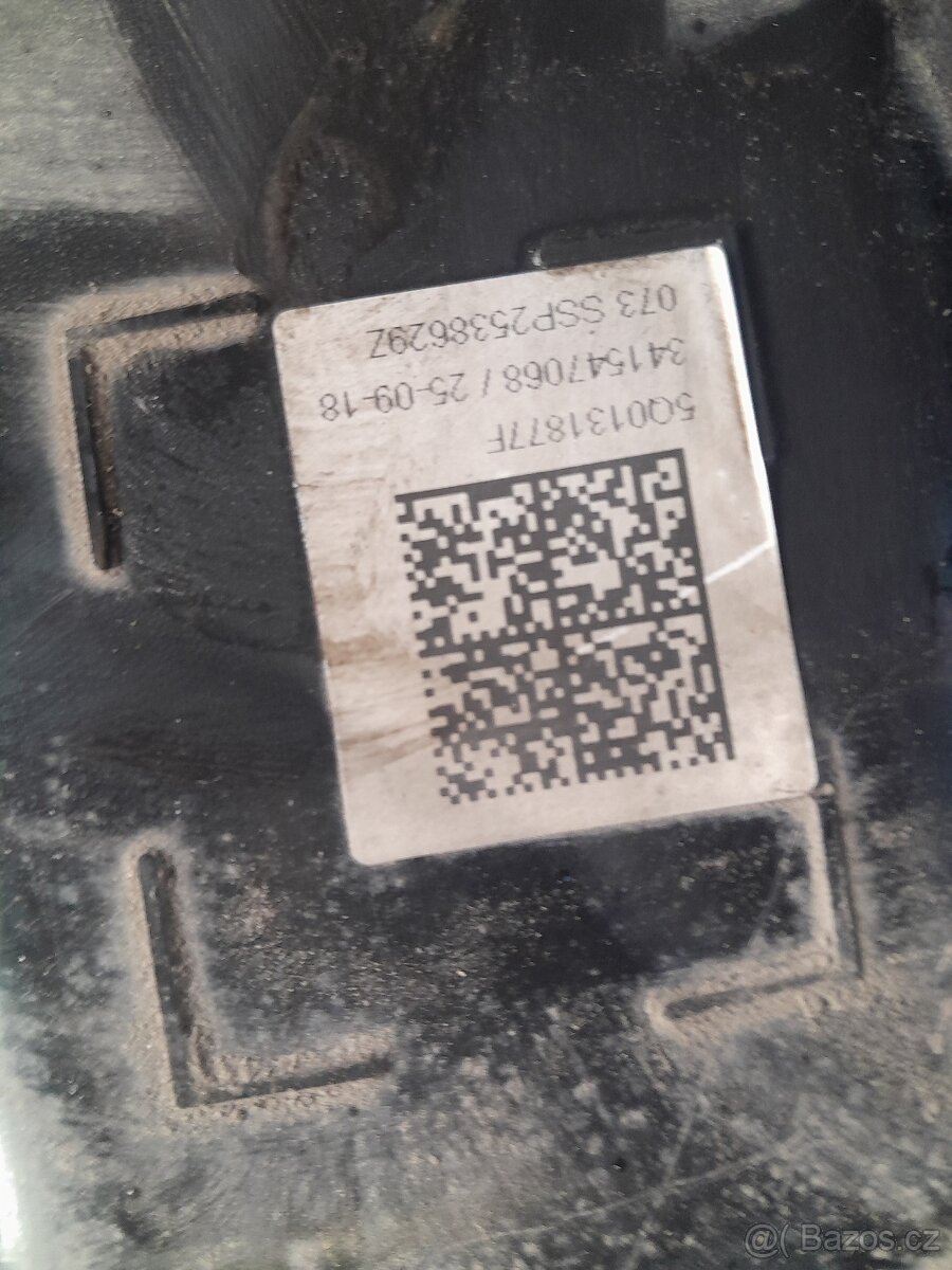 NÁDRŽ ADBLUE OCTAVIA 3 - 2