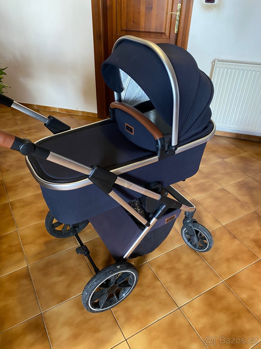 Kočárek Moon Rocca 2022 - 2