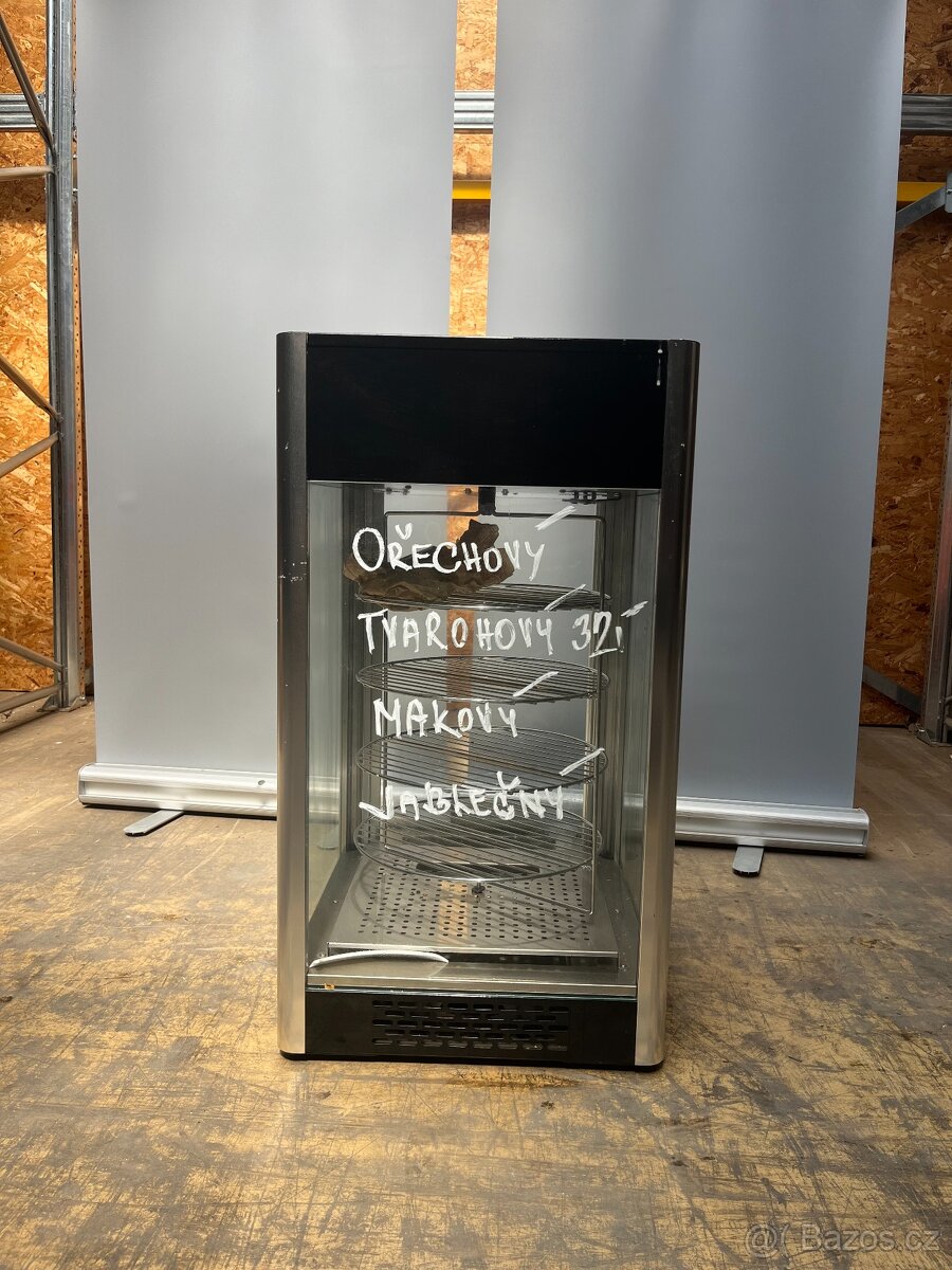 Vyhřívaná vitrína 108 l - 2