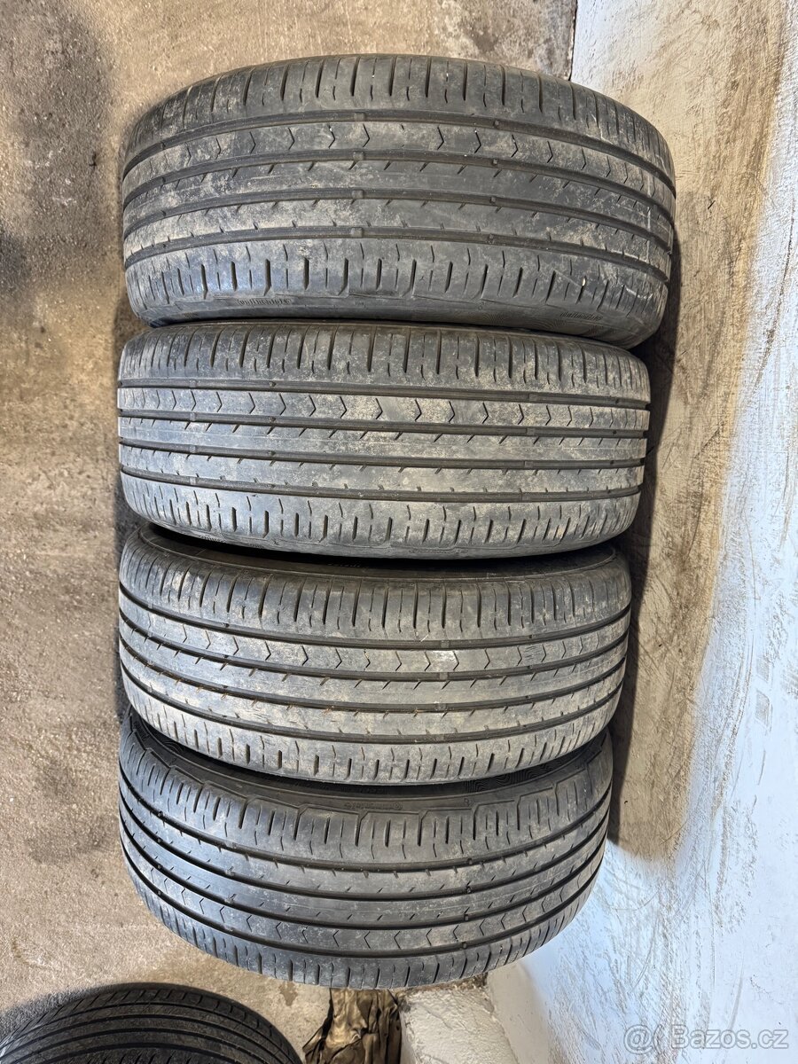Continental 205/55r16 - 2