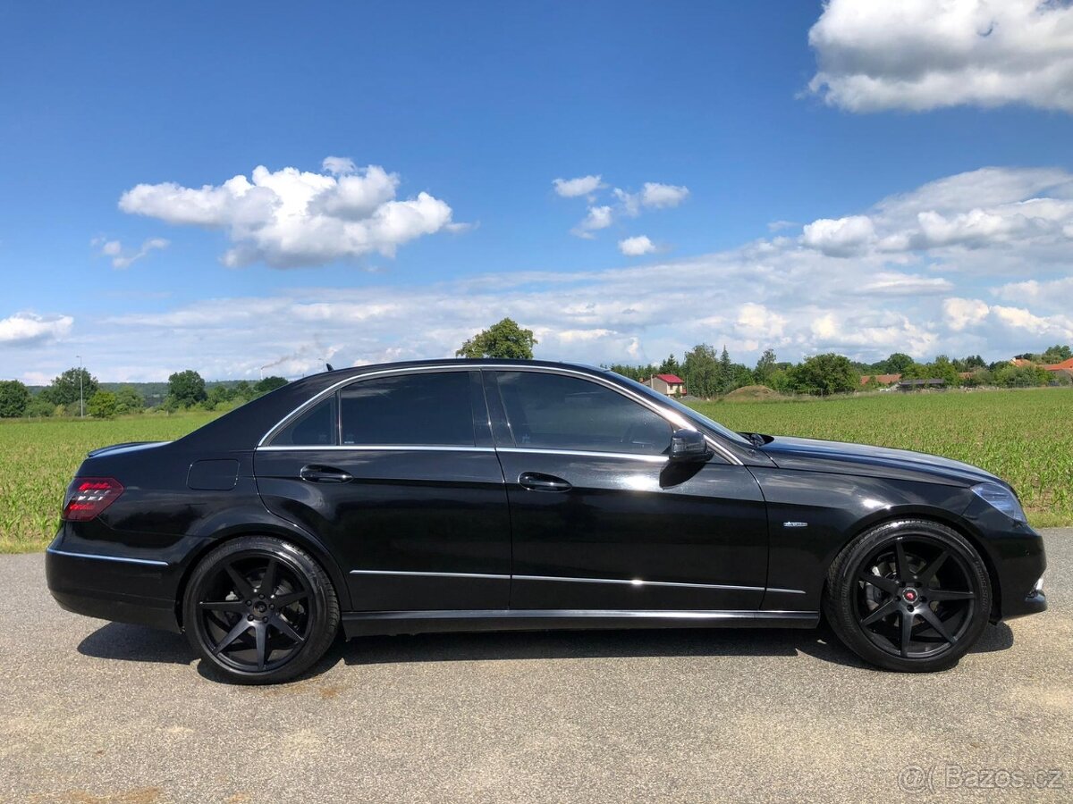 MERCEDES BENZ E350 CDI W212 4MATIC - 2