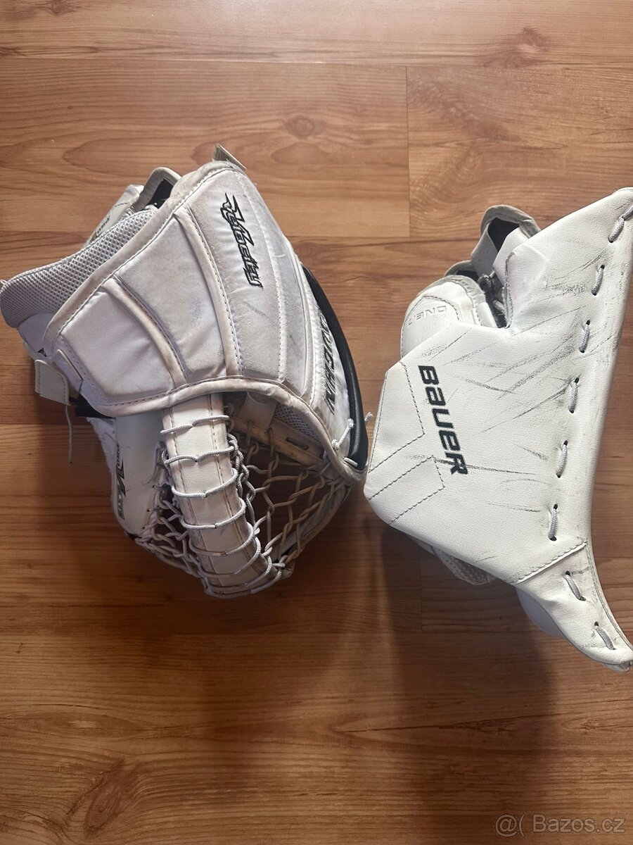 Lapačka Vaughn +vyražečka bauer junior - 2