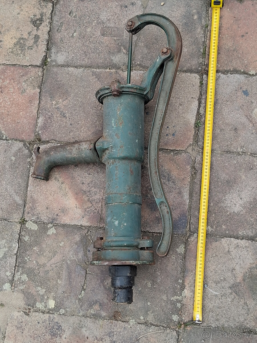 Litinová ruční Pumpa Sigma NP 90 - 2