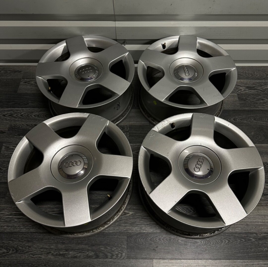 Alu AUDI 5x112 16” 8E0601025C - 2