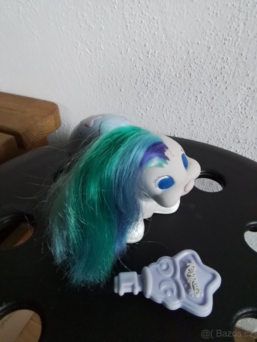 Vlasatá,česací figurka - 2