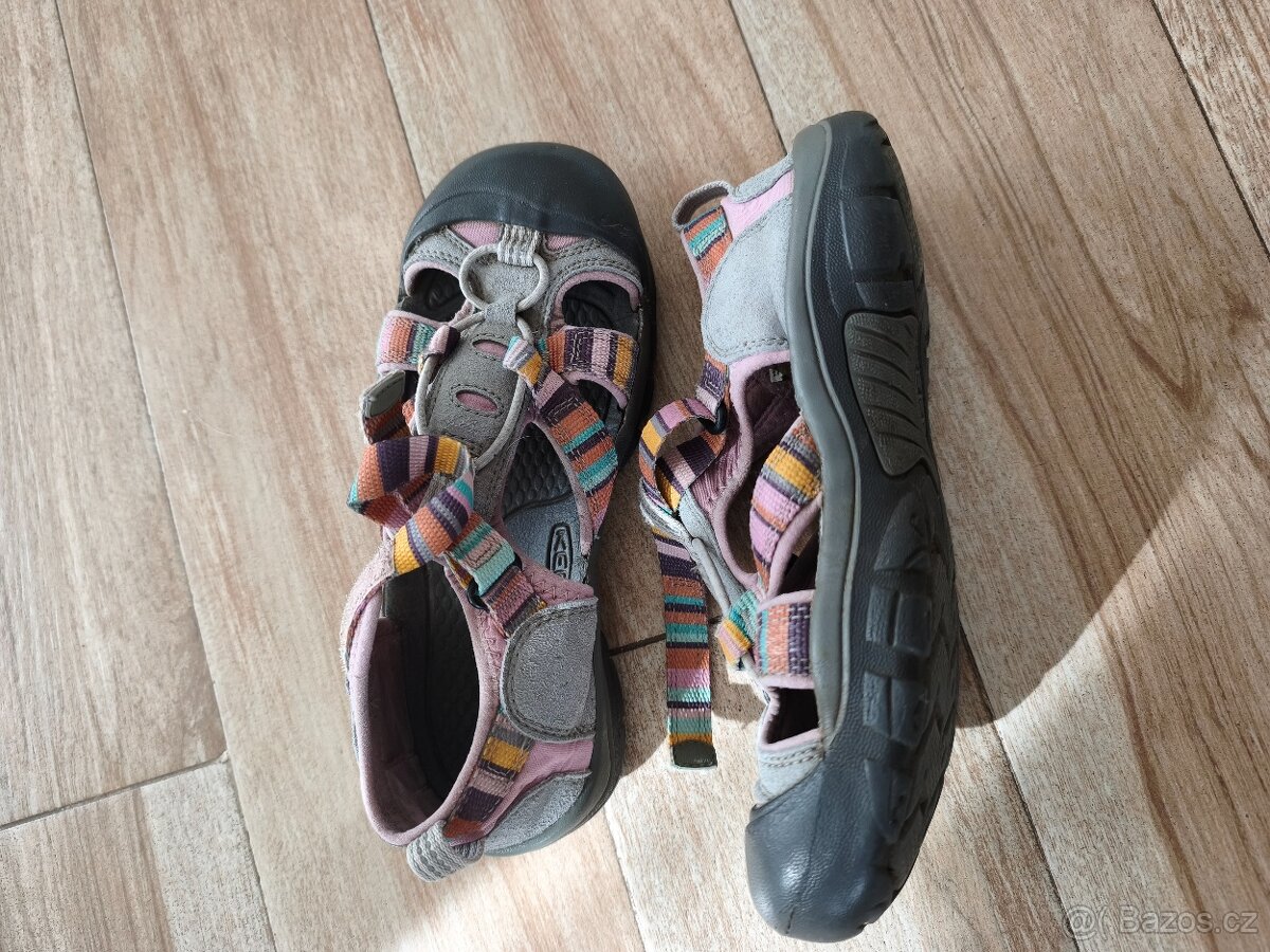 Keen sandale 35 - 2