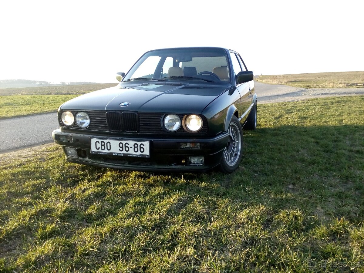 BMW e30 325i coupe - 2