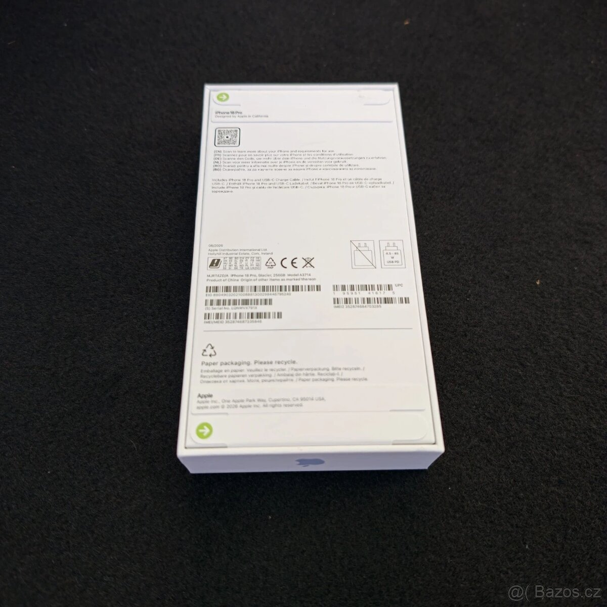 Iphone 18 Pro 256 GB ledovcově modrý - 2
