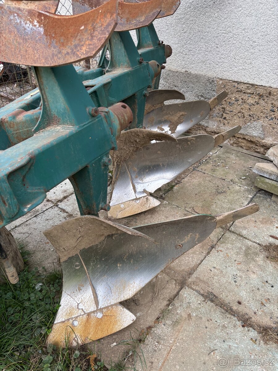 Pluh privát roto - 2