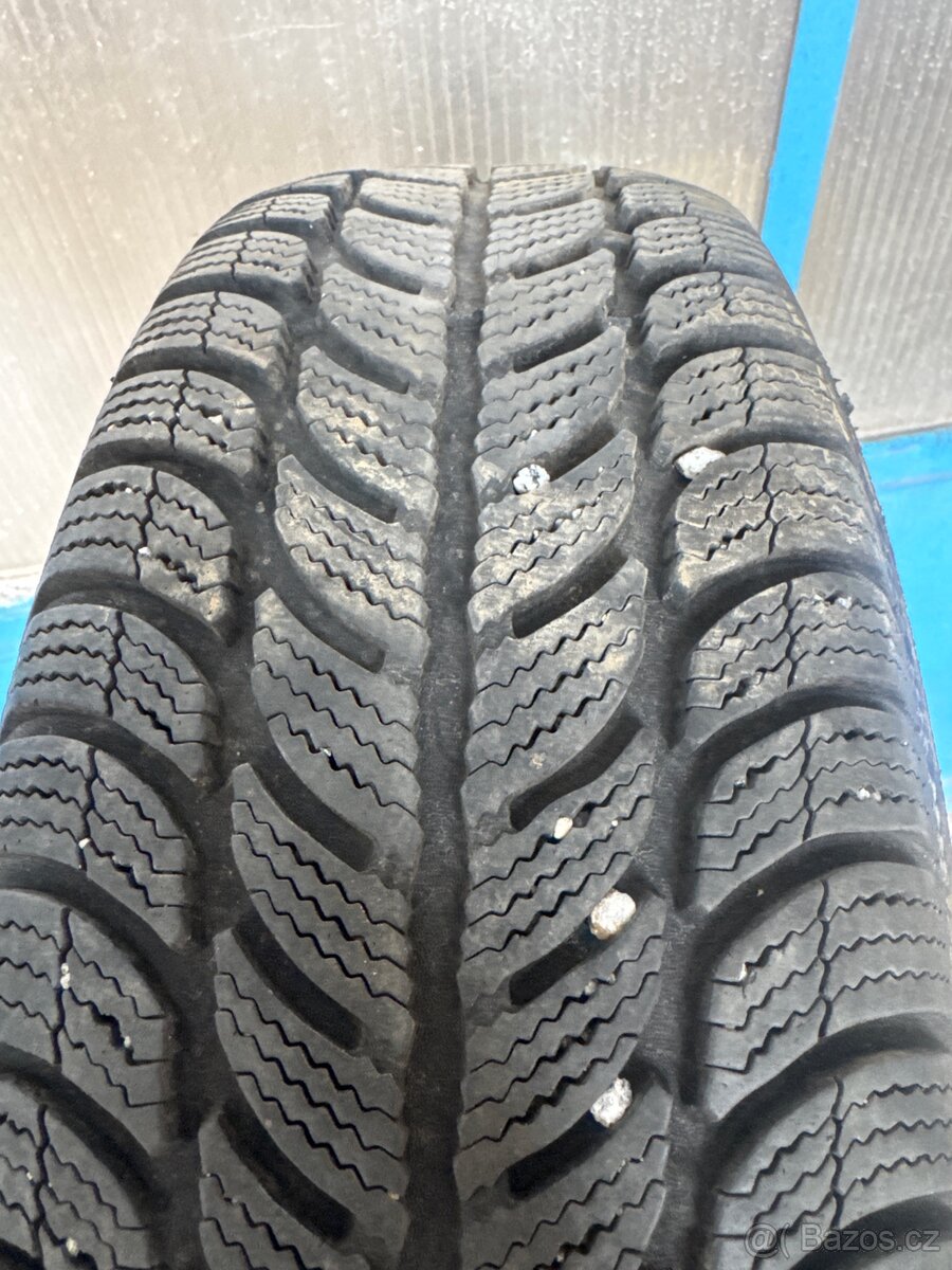 Zimni pneu 175/70/14 - 2