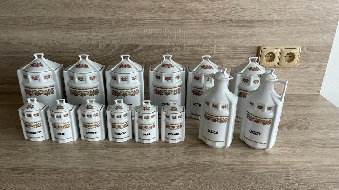 Porcelánové dózy na potraviny - 2