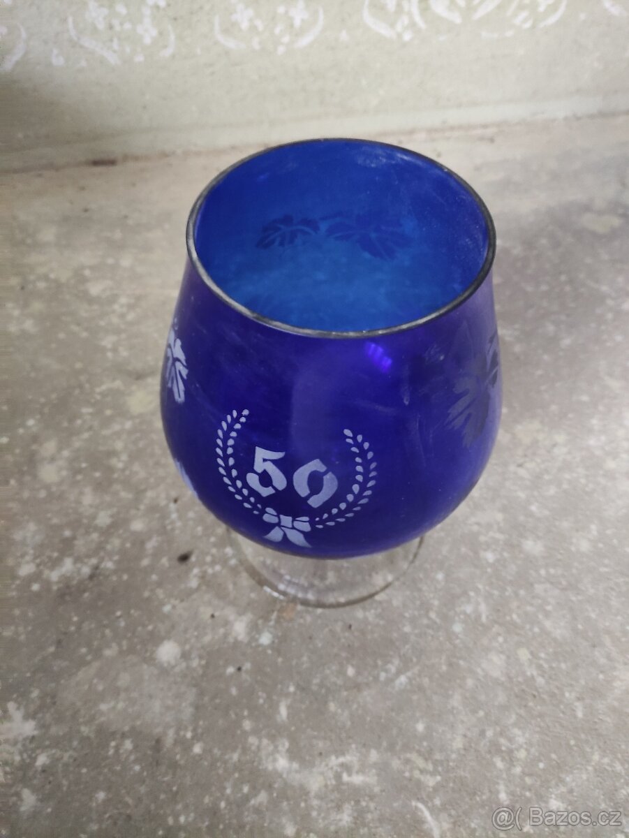 Skleněný pohár veliký modrý 50. narozeniny - 2