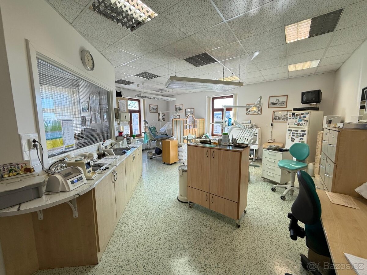 PRODEJ STOMATOLOGICKÉ PRAXE V HAVLÍČKOVĚ BRODĚ - 2