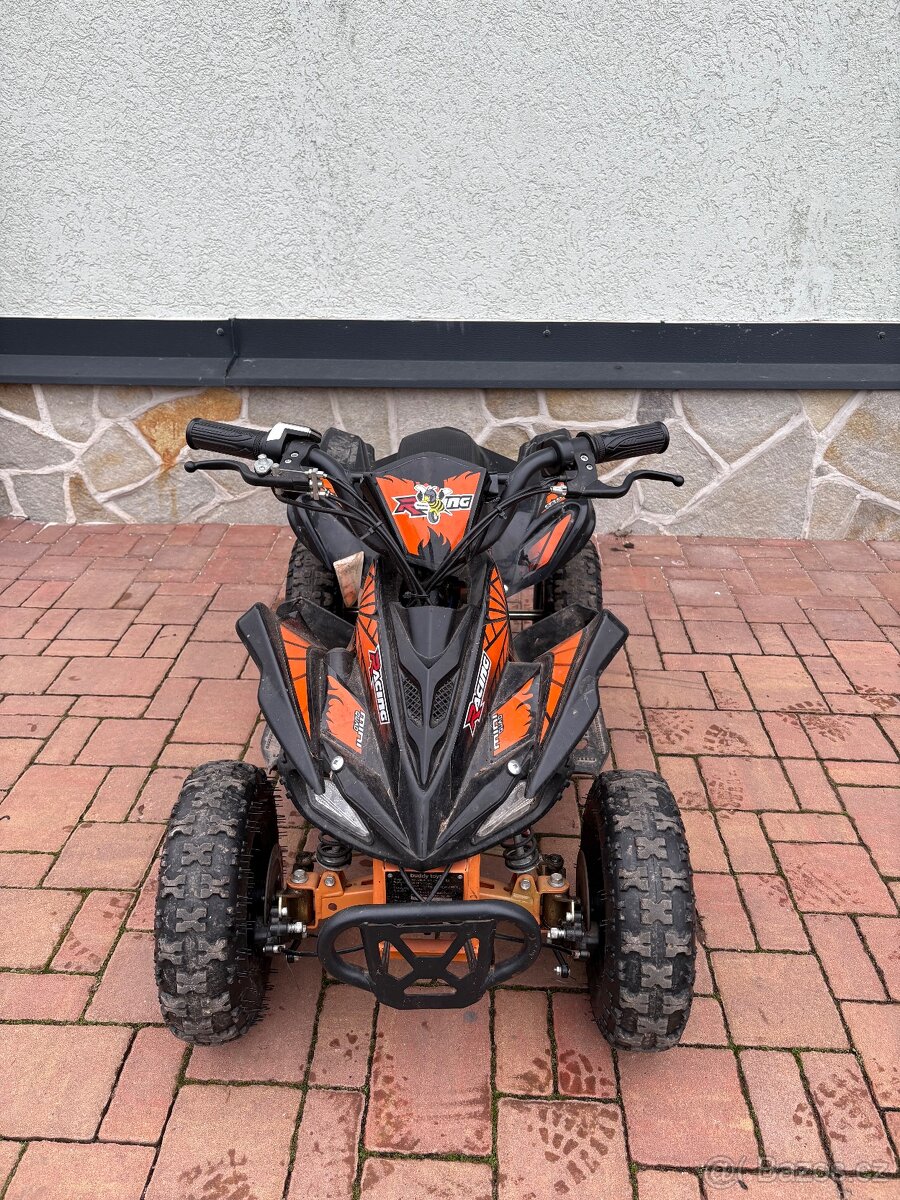 Elektrická ctyrkolka