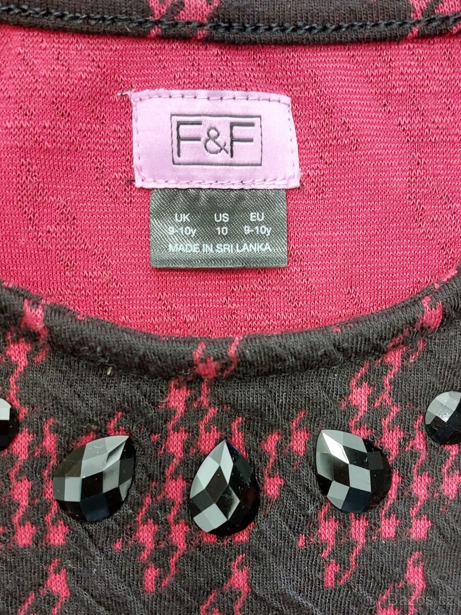 teplejší šaty, vhodné třeba na Vánoce 134/140 - 2