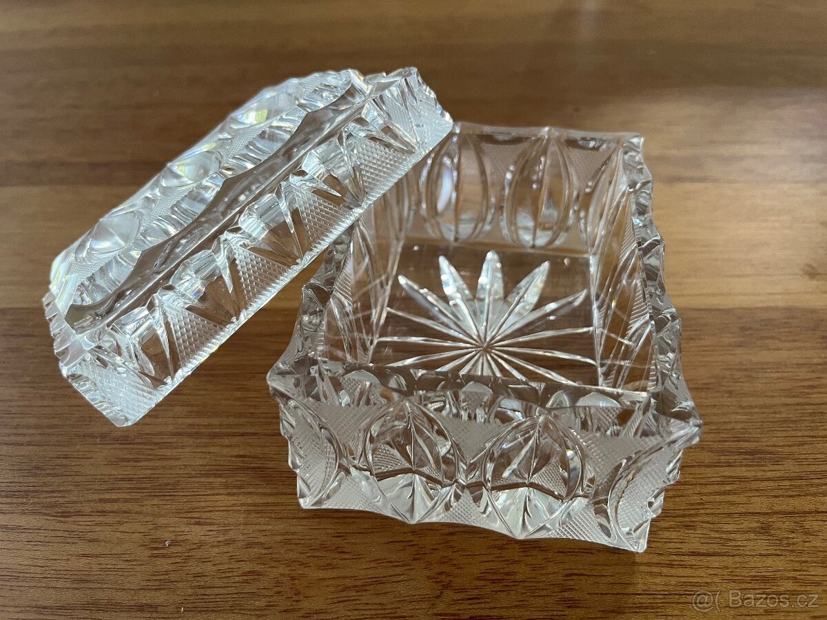 Skleněná dóza - 2