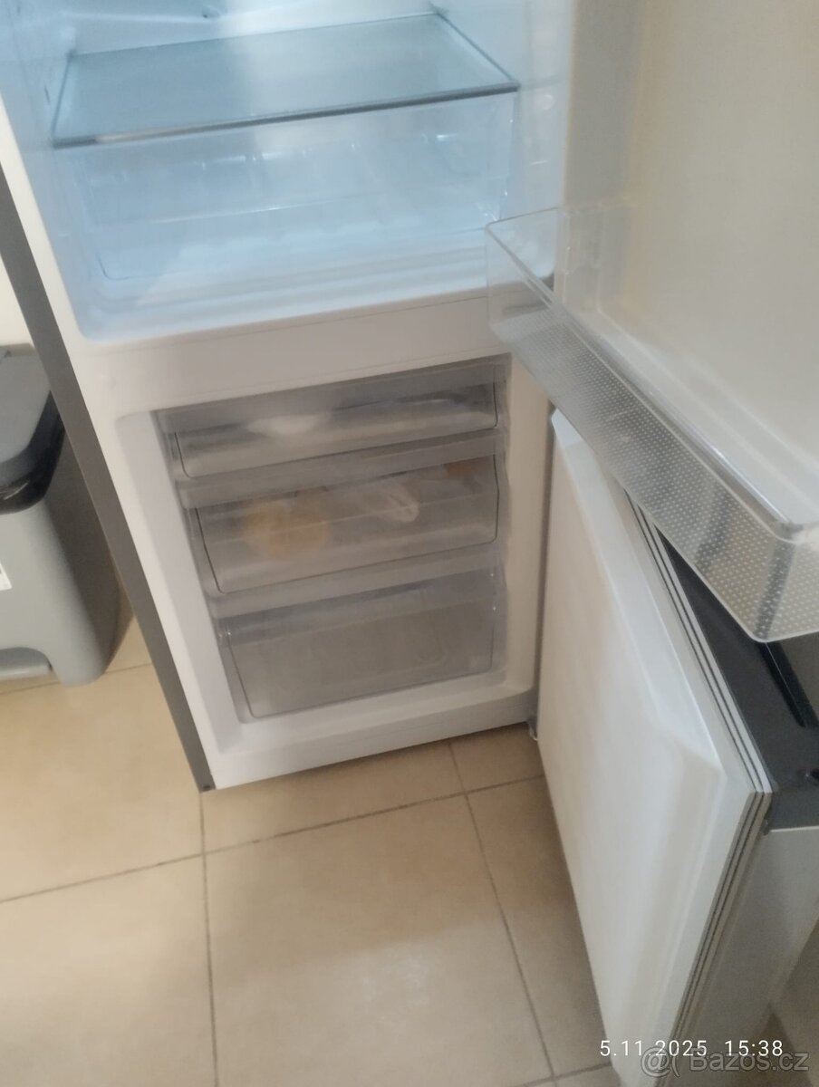 Zánovní lednice Gorenje - 2