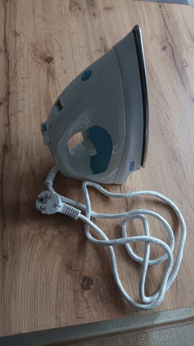 Žehlička Tesla - 2