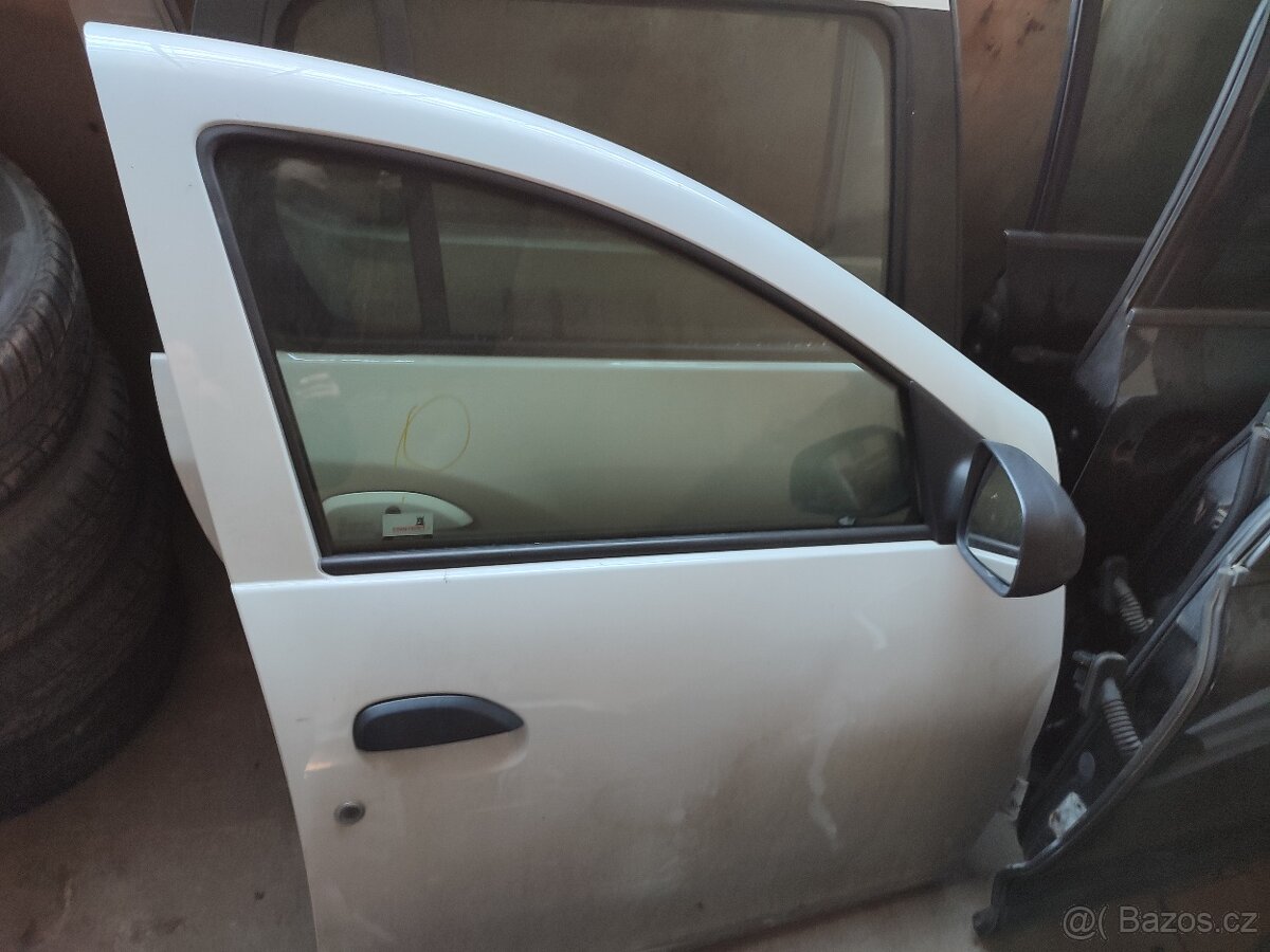Dacia Sandero Logan 2 II dveře přední zadní různé barvy - 2