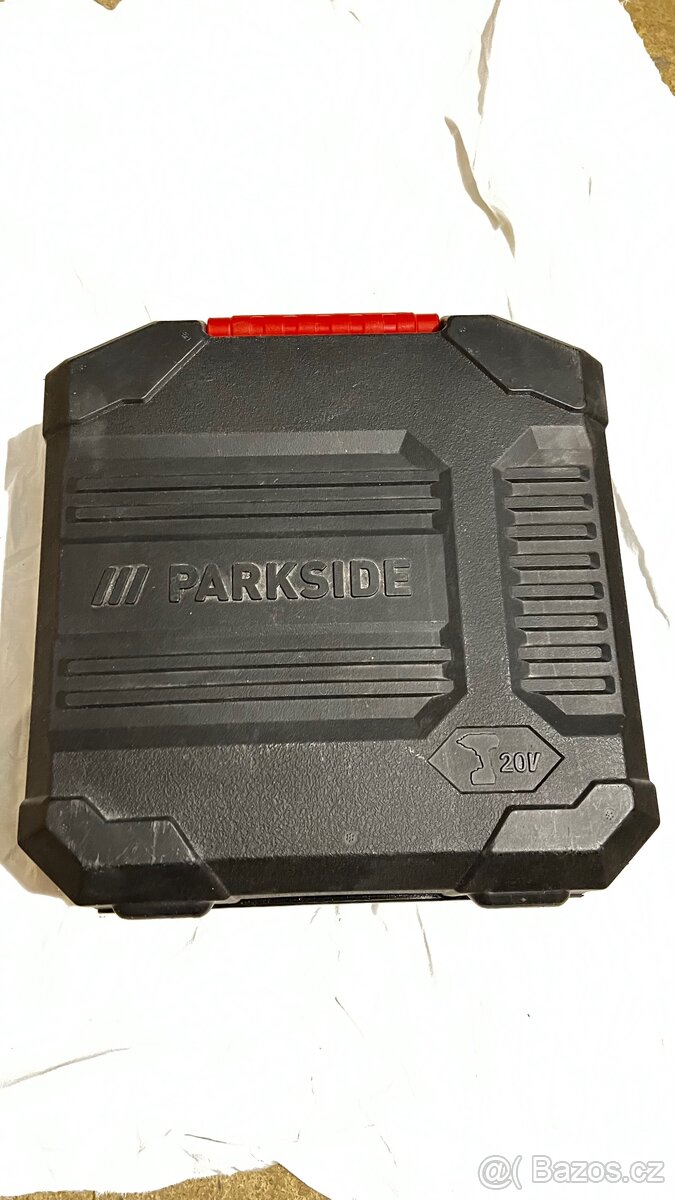 Parkside rázový utahovák - 2