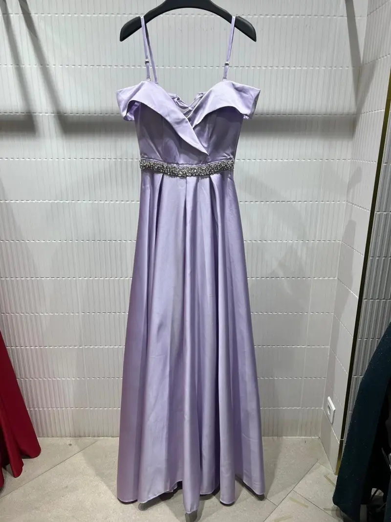 Nádherné maturitní, plesové šaty v lila barvě. - 2