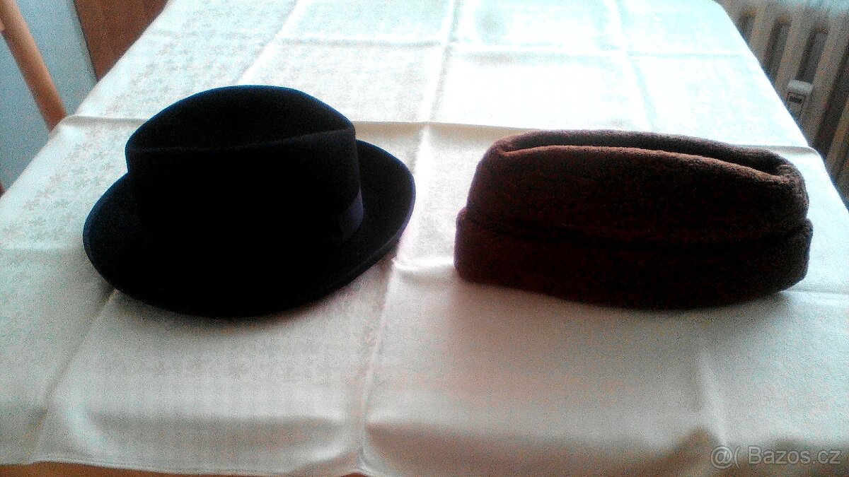 Pánská kožeš. čepice, dám. + pán. klobouky, šály, čepice - 2