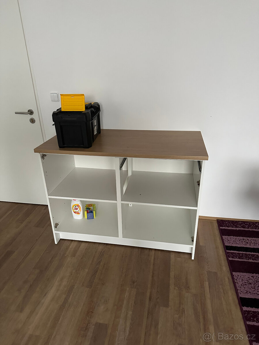 Spodní skříňka s dvířky - 2