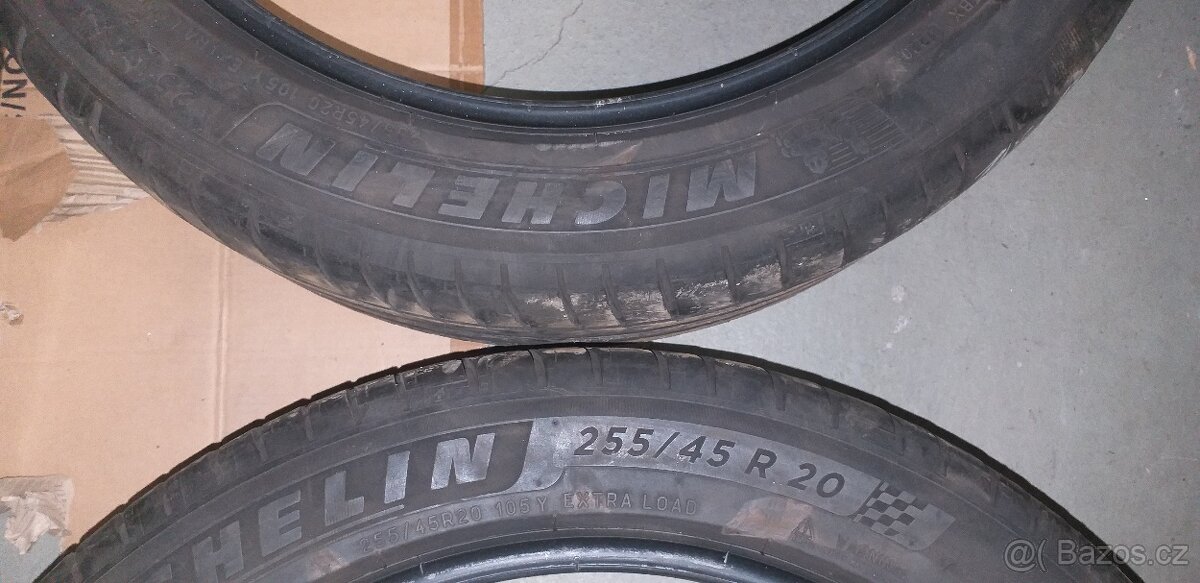 MICHELIN 255 45 R20 105Y - 2